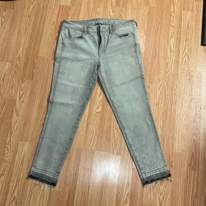 American eagle jegging ankle Gray. Size 12 regular